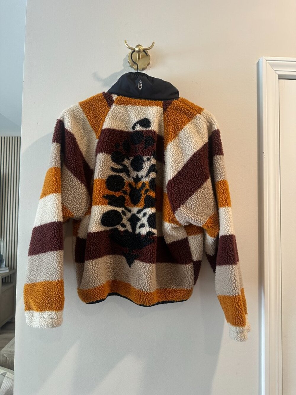 FREE PEOPLE Movement Hit The Slopes Printed Fleece Jacket in Multi Size Small - Picture 5 of 6